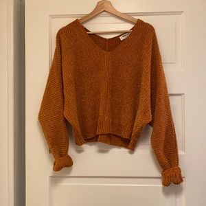 Rust chenille pullover sweater, size small. Like new!